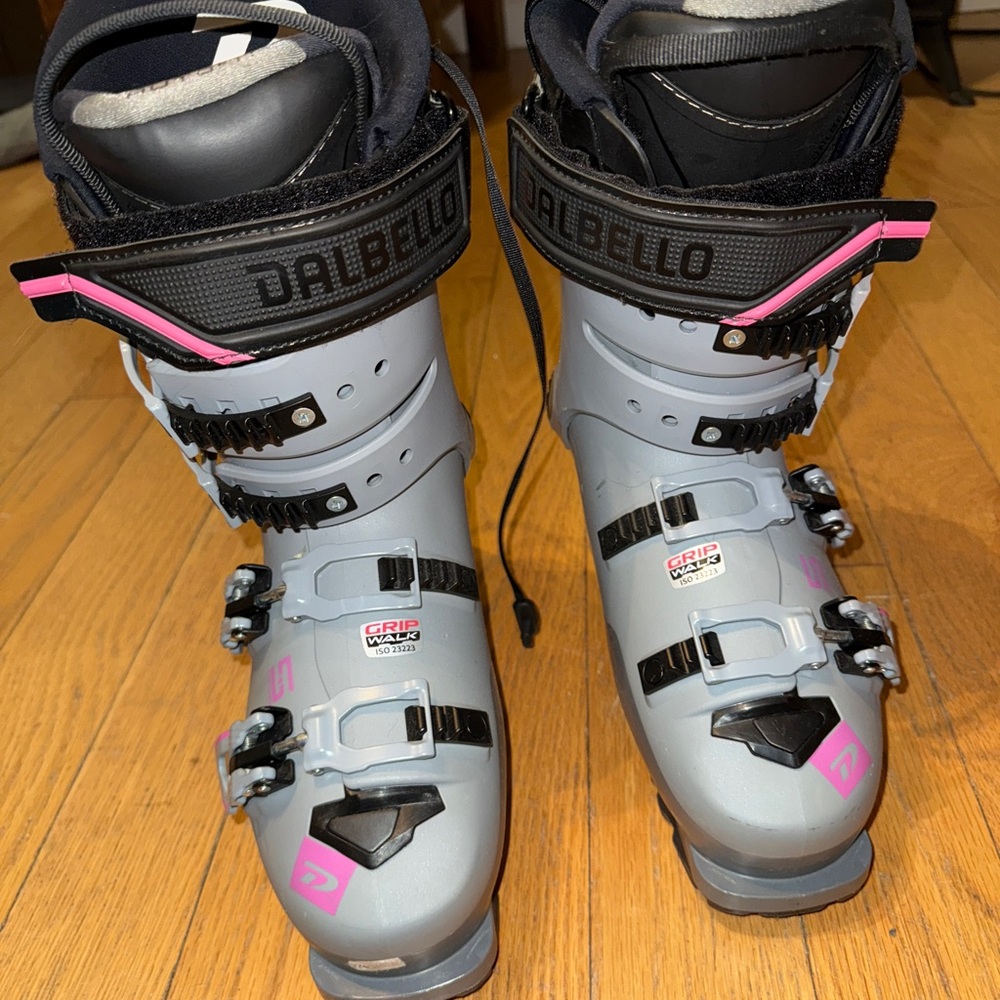 Dalbello Veloce 95 W GW Ski Boots - Women's 2023 24.5